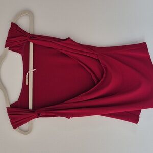Red deep v Top